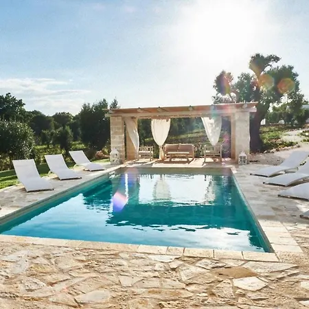 Borgo Trulli Falgheri Villa
