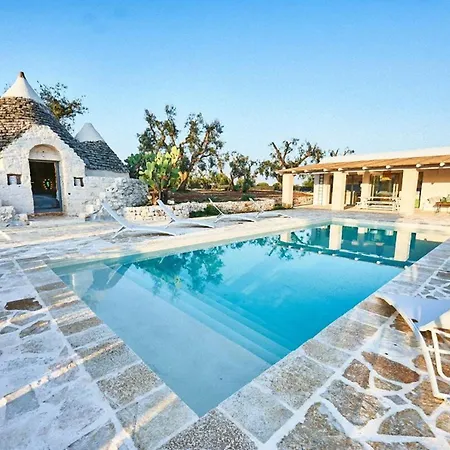 Borgo Trulli Falgheri Villa *