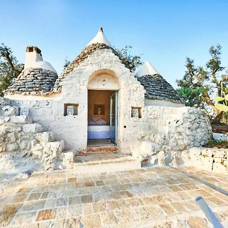 Borgo Trulli Falgheri * Ostuni